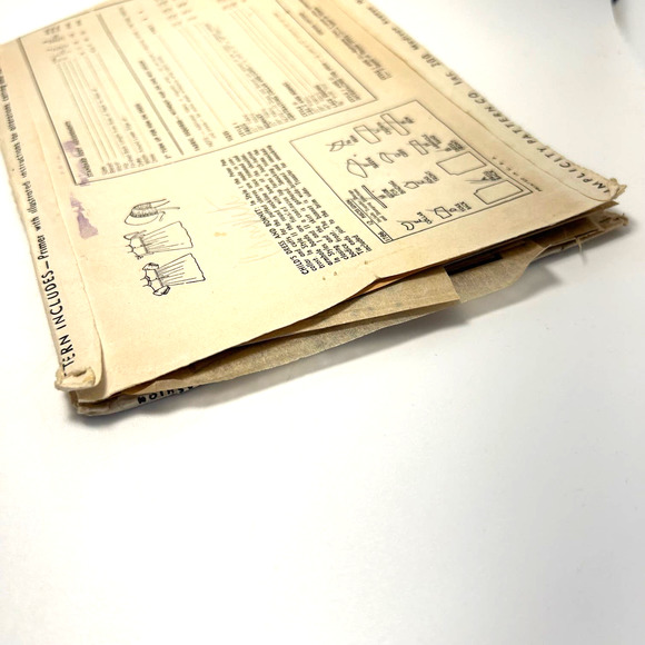 Simplicity Vintage 1946 Pattern #1786 Girls Smocked Dress and Bonnet Size 2 HTF - Picture 8 of 9